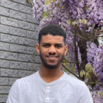 Retrato de Osama Hassan, investigador de AWARE.
